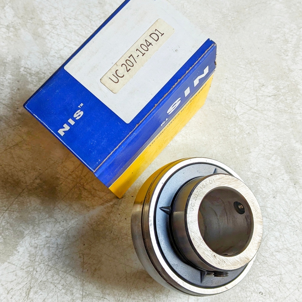 แบริ่ง UC207-104 เป็น 32mm NIS