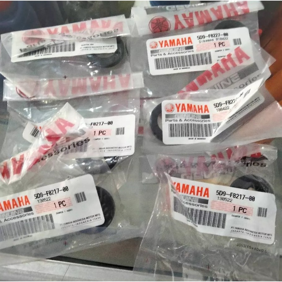 ยางยึดพวงมาลัยชุด Yamaha Jupiter Z1, Vega ZR 5D9-F8227-00 (3) + 5D9-F8217-00 (3)