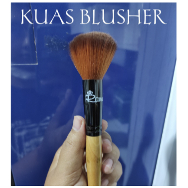 Ranee Blusher Brush*