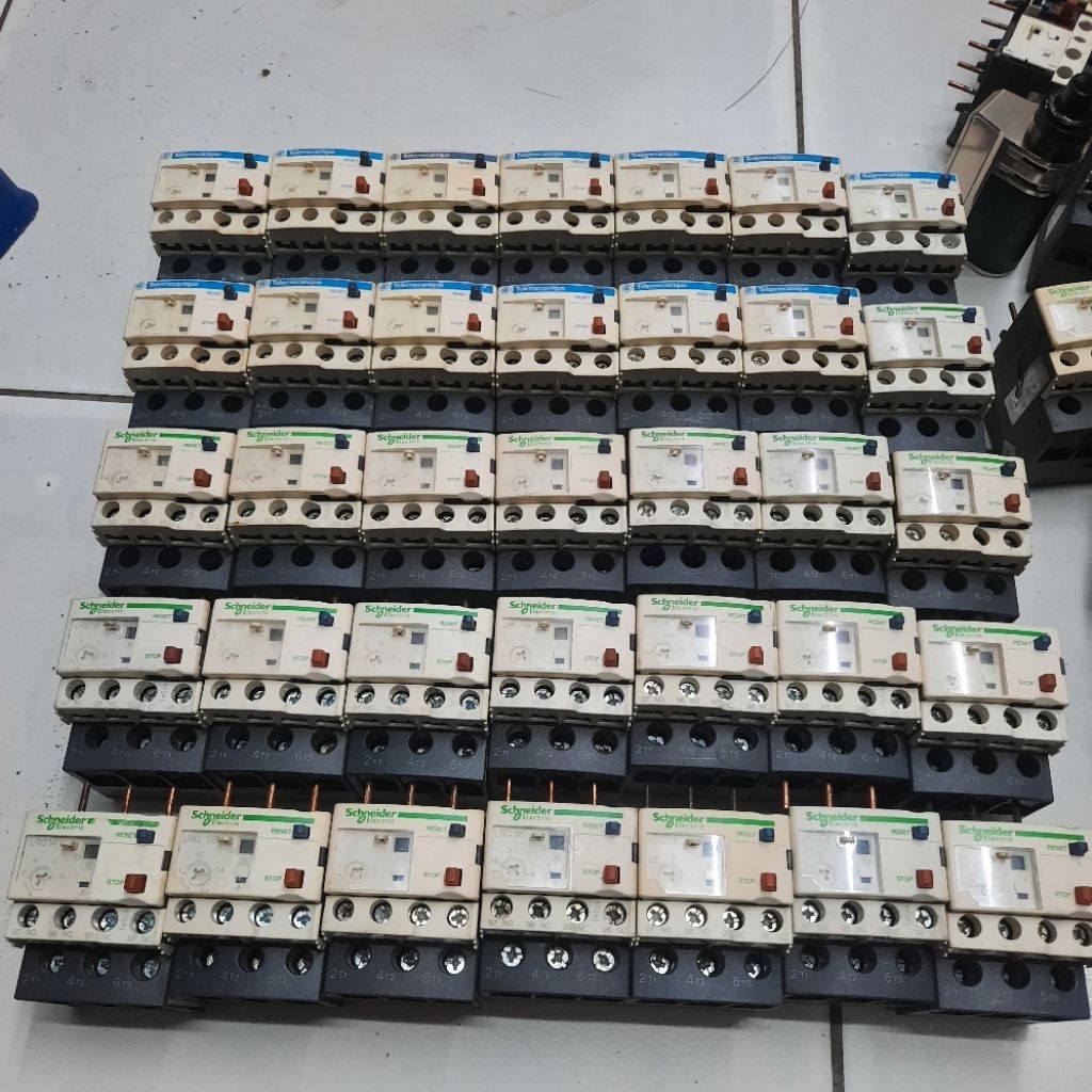 SCHNEIDER โอเวอร์โหลดชไนเดอร์ lrd16 9-13a