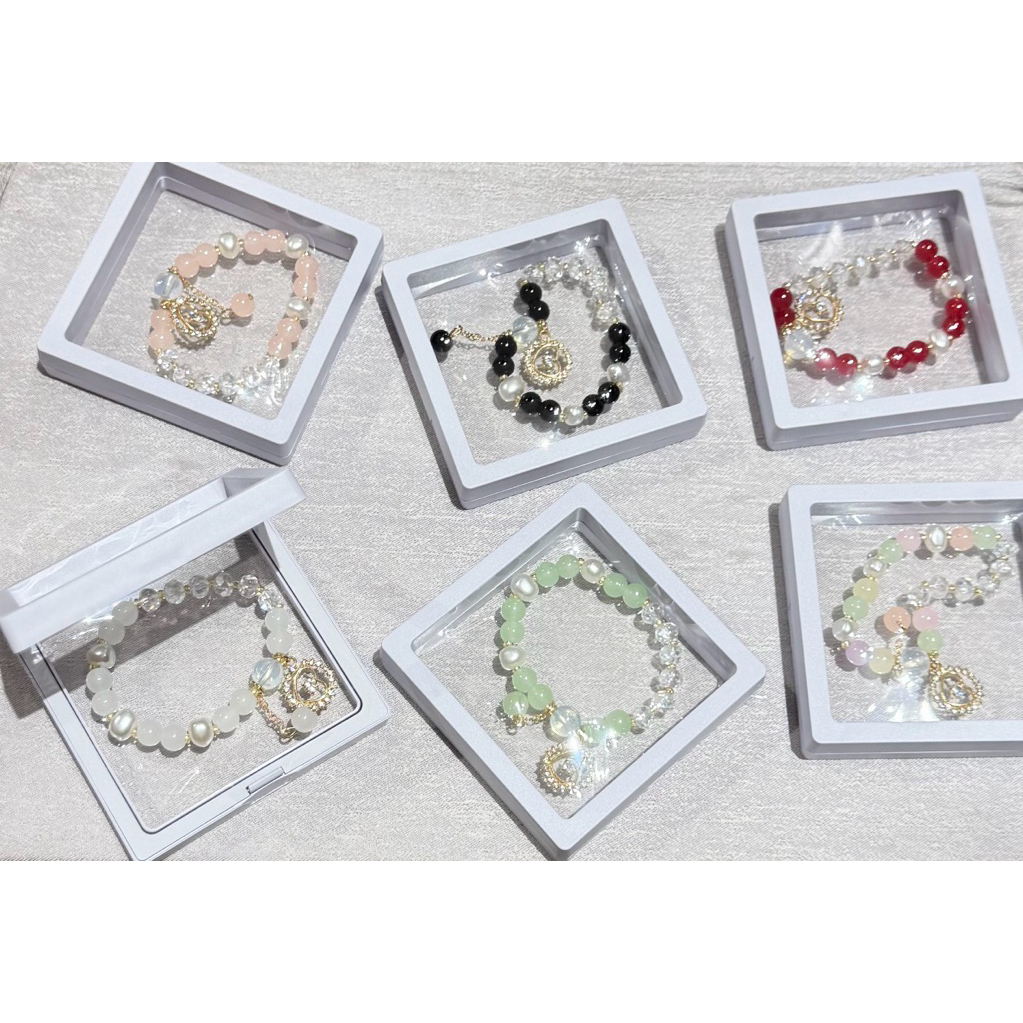 CRYSTAL BOX BEADS LOVE EDITION BRACELET 180371