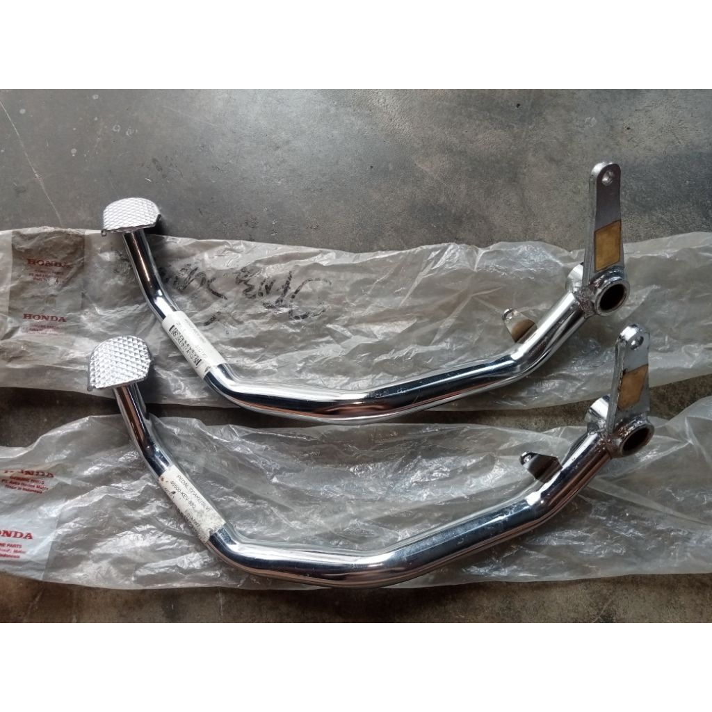 แป้นเบรคหลัง honda Supra 100, V, XX original ahm