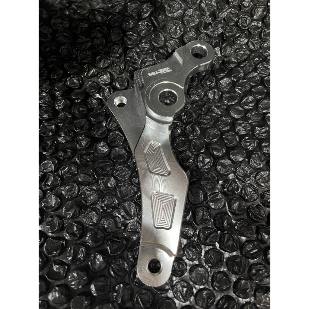 BIGPOT AXIAL 4 PISTON CALIPER BRACKET BEAT, VARIO, SCOOPY RING 14, SPACY DISC 260mm ZJ640