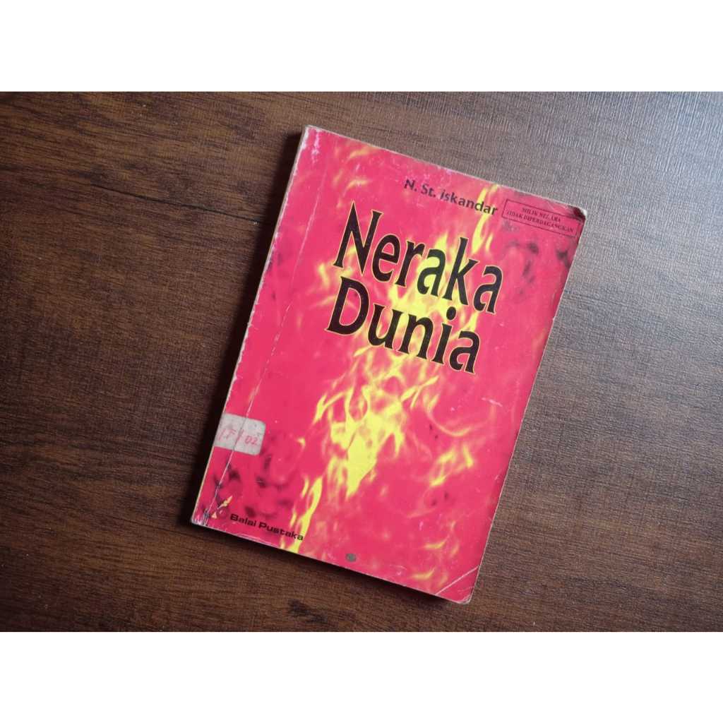 WORLD HELL - N. เซนต์. Iskandar