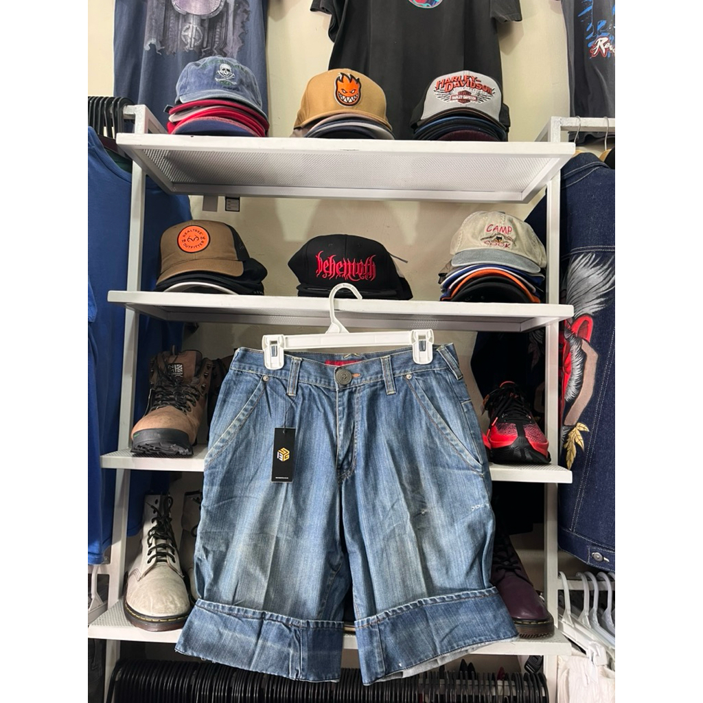 กางเกงยีนส์ Evisu Short