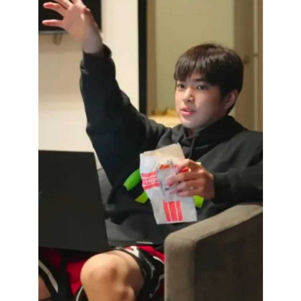 เสื้อฮู้ด mL Keonho Cortism