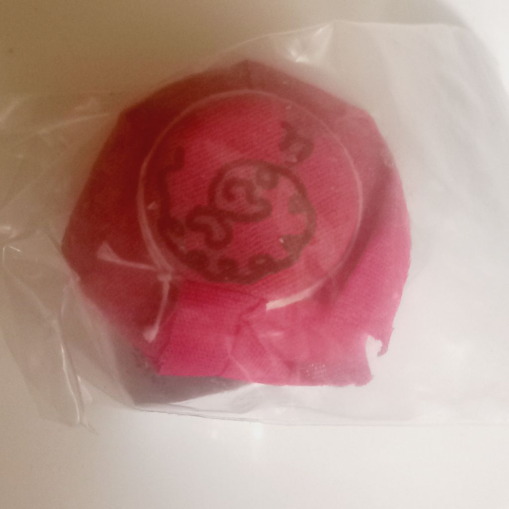 Vtfrans nang p0t nmp จี้สร้อยคอคนรักพระเครื่อง