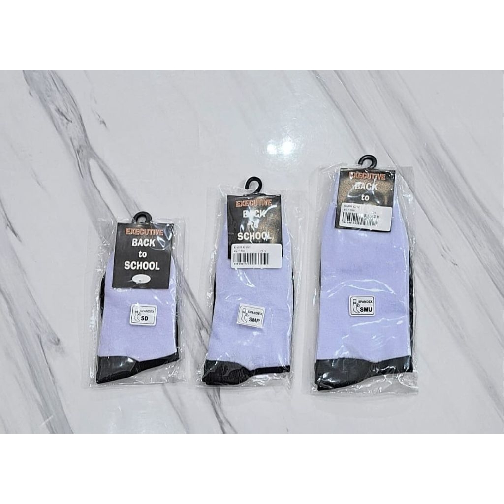 ถุงเท้าสีขาว Unisex สําหรับนักเรียนชั้นประถมศึกษา กลาง และมัธยมปลาย KSK390-E1 KSK390-E2 KSK390-E3