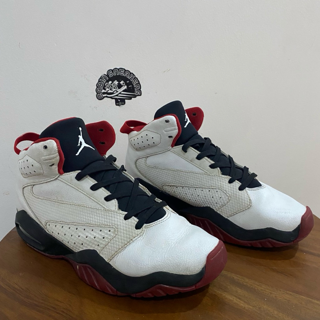 (เยาวชน) 4ir J0rd4n Lift Off White Red