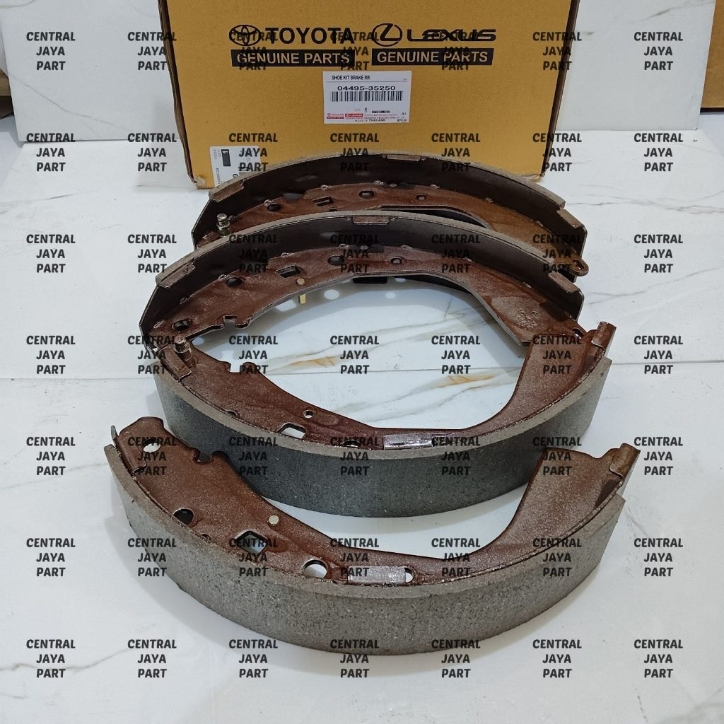 HIACE COMMUTER BRAKE SHOE HIACE COMMUTER SET 4PCS ORIGINAL 04495-35250