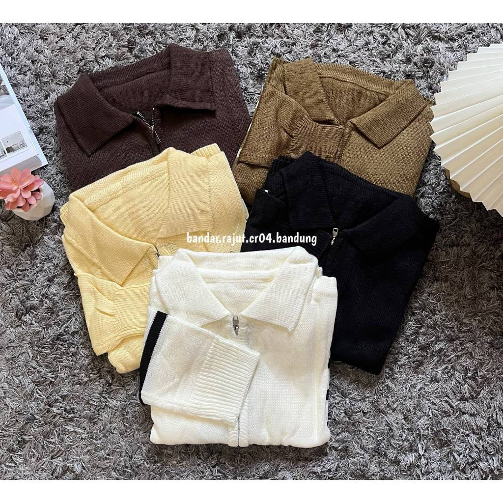 KANAYA BRANDED 7 GATE ZIPPER KNIT SWETER