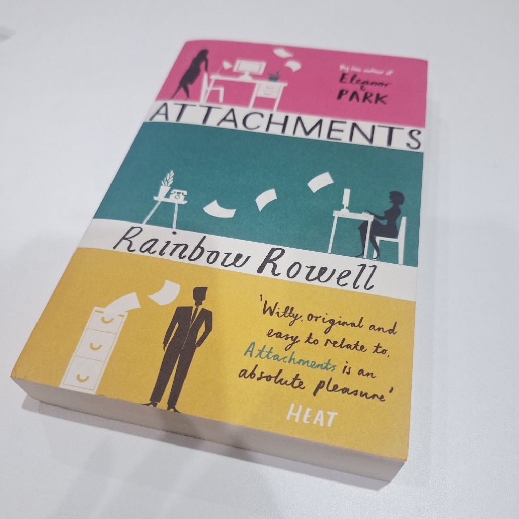 สิ่งที่แนบมาโดย Rainbow Rowell