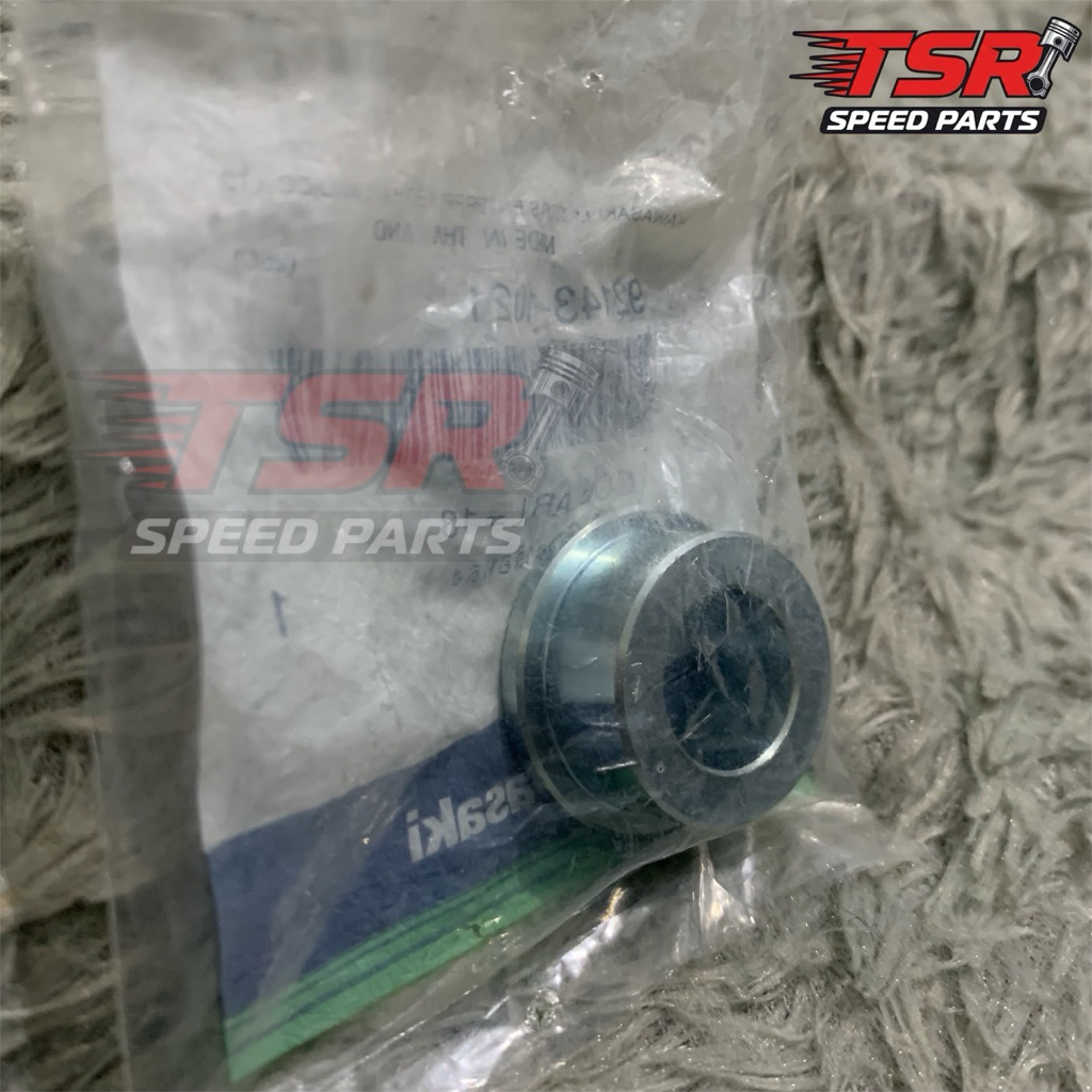 บูชล้อหลังขวา Ninja RR R SS Original 92143-1021