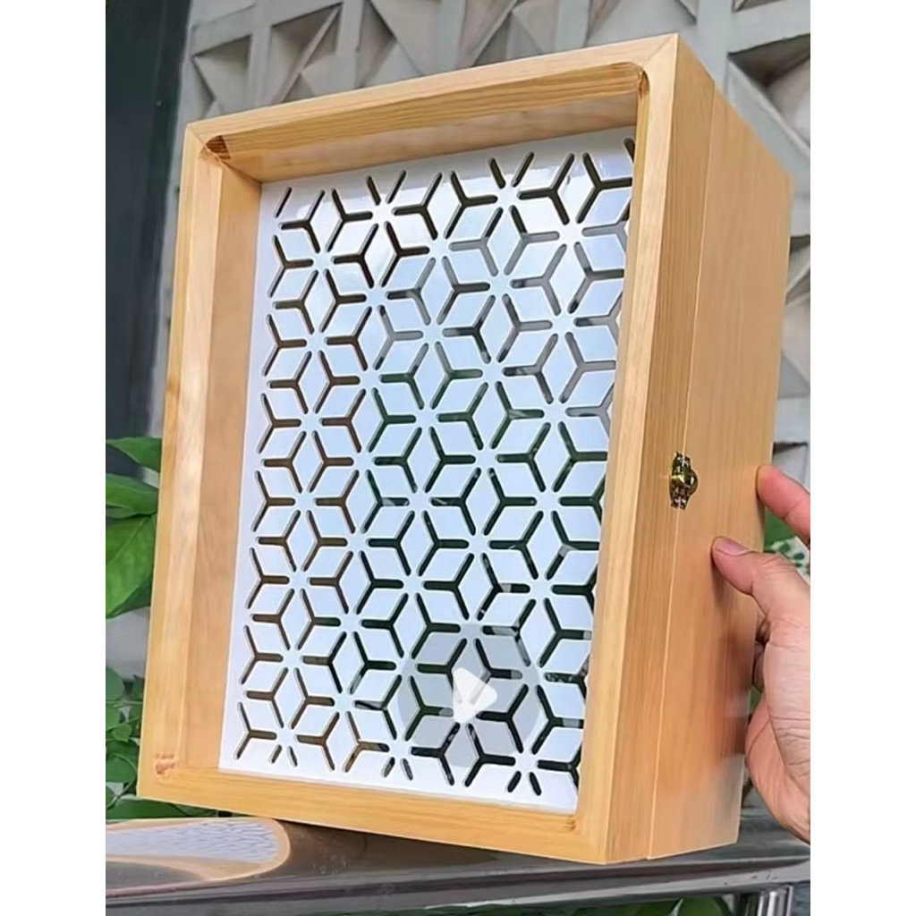 CUSTOM PERCY 1 GREY BROWN FRAME 14x10x20 LK ON CHAT