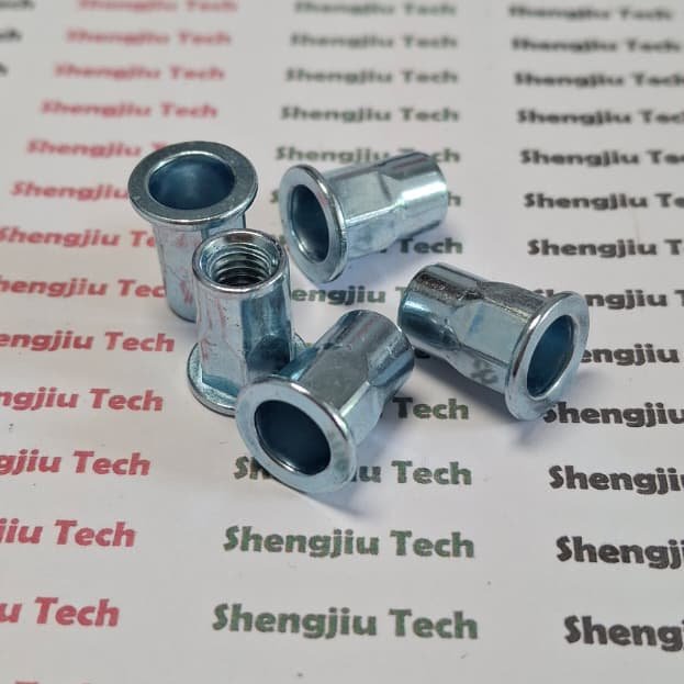 RIVET NUT M6 GALVANIZED RIVET NUT