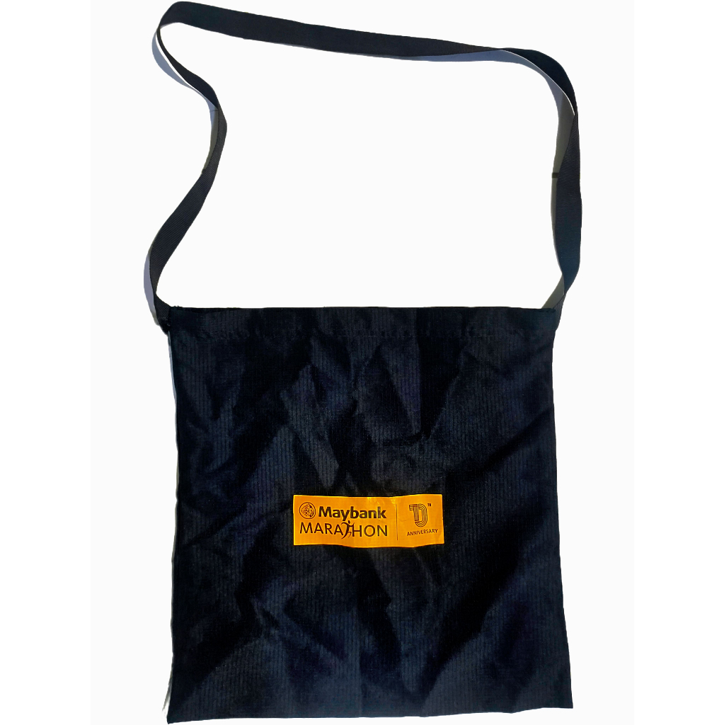 กระเป๋าสะพาย Maybank Marathon Racepack
