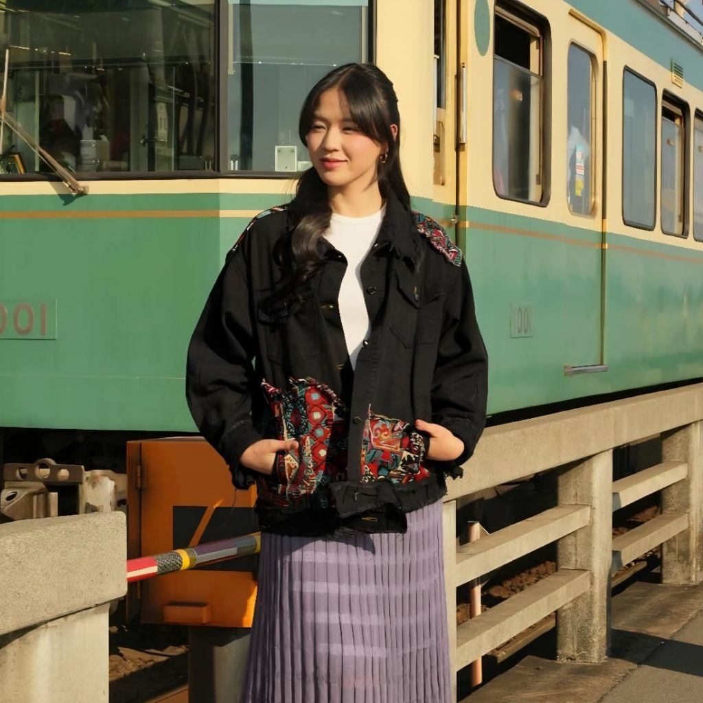 PAVINE - Billie Aztec Denim Jacket - เสื้อแจ็คเก็ตยีนส์ผู้หญิงแขนยาว Aztec