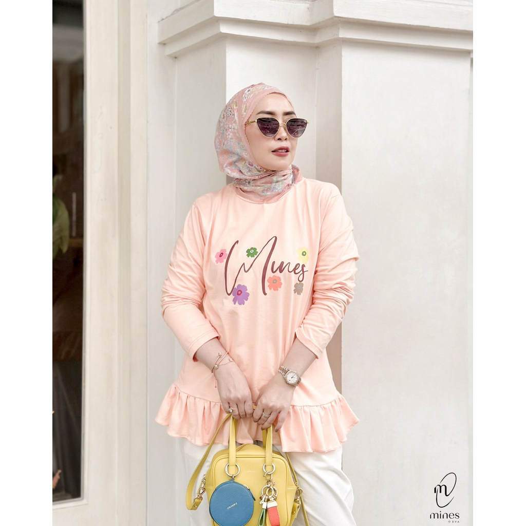 เสื้อยืด KIANA******