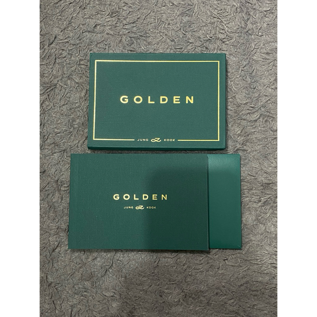 Photobook Golden Weverse Jungkook - BTS