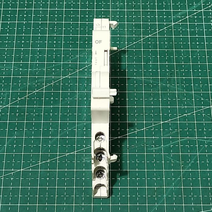 SCHNEIDER OF A9N26924 สวิตช์สัมผัสเสริม