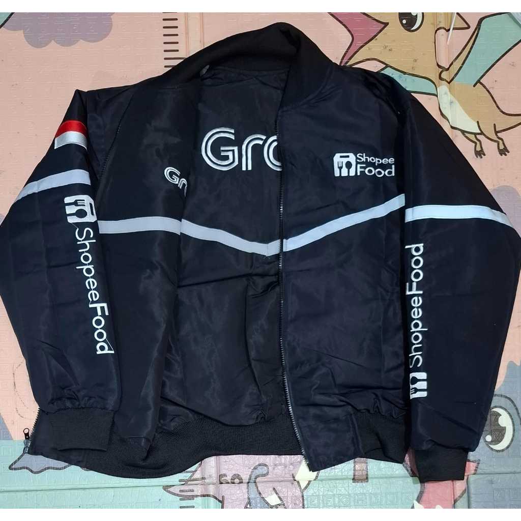 GRAB SOPHI เสื้อแจ็คเก็ตสีดํา GRAB BLACK SOPI REVERSIBLE JACKET อีกด้วยสีดํา GRAB SOPHI สีดํา