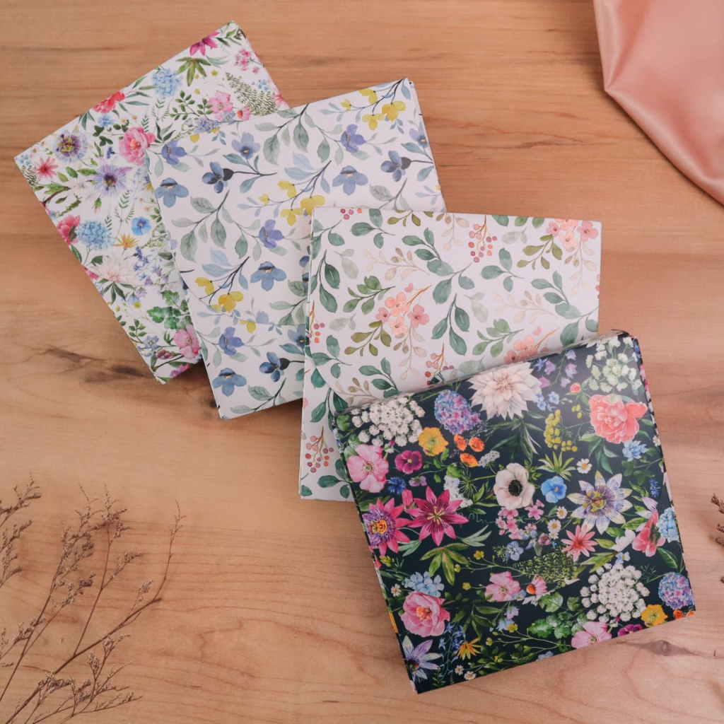 กล่องฮิญาบทรงสี่เหลี่ยม ของที่ระลึก By TOOKE 15x15cm