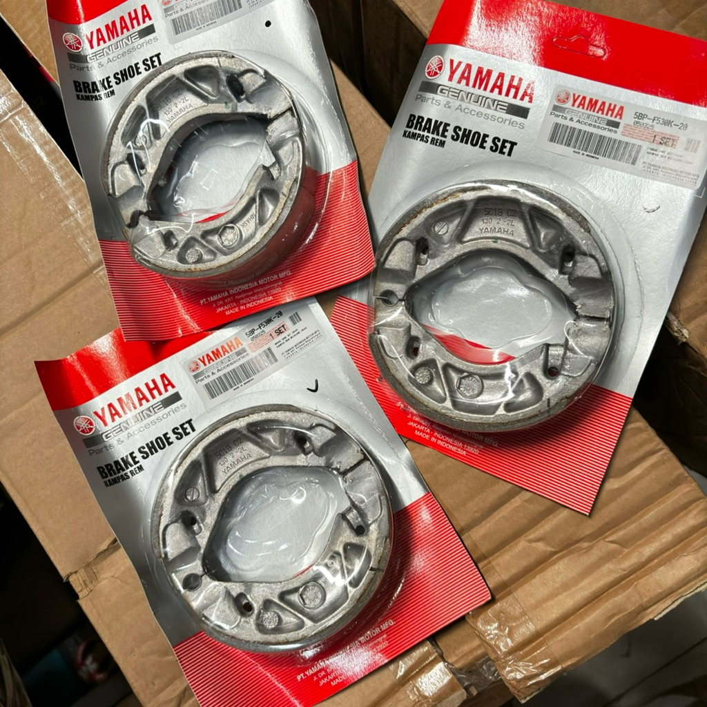 ผ้าเบรกหลัง 5BP SCORPIO RXK RXKING RX K KING VIXION เก่า ORIGINAL YAMAHA YGP 5BP-F530K-20