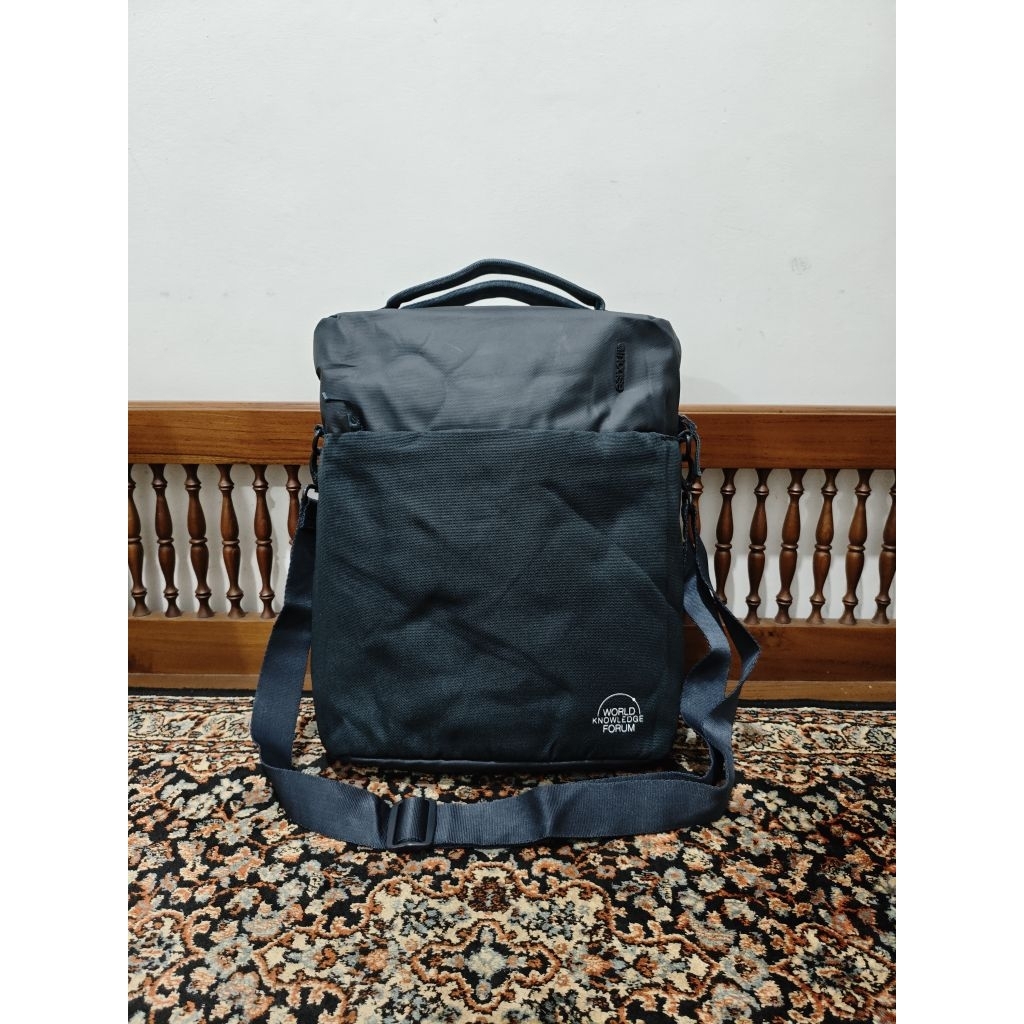 กระเป๋ากระเป๋าเอกสาร Incase