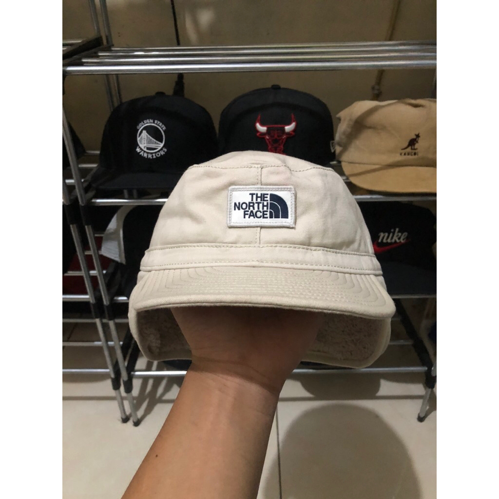 หมวกแก๊ป tnf เดิมมือสอง