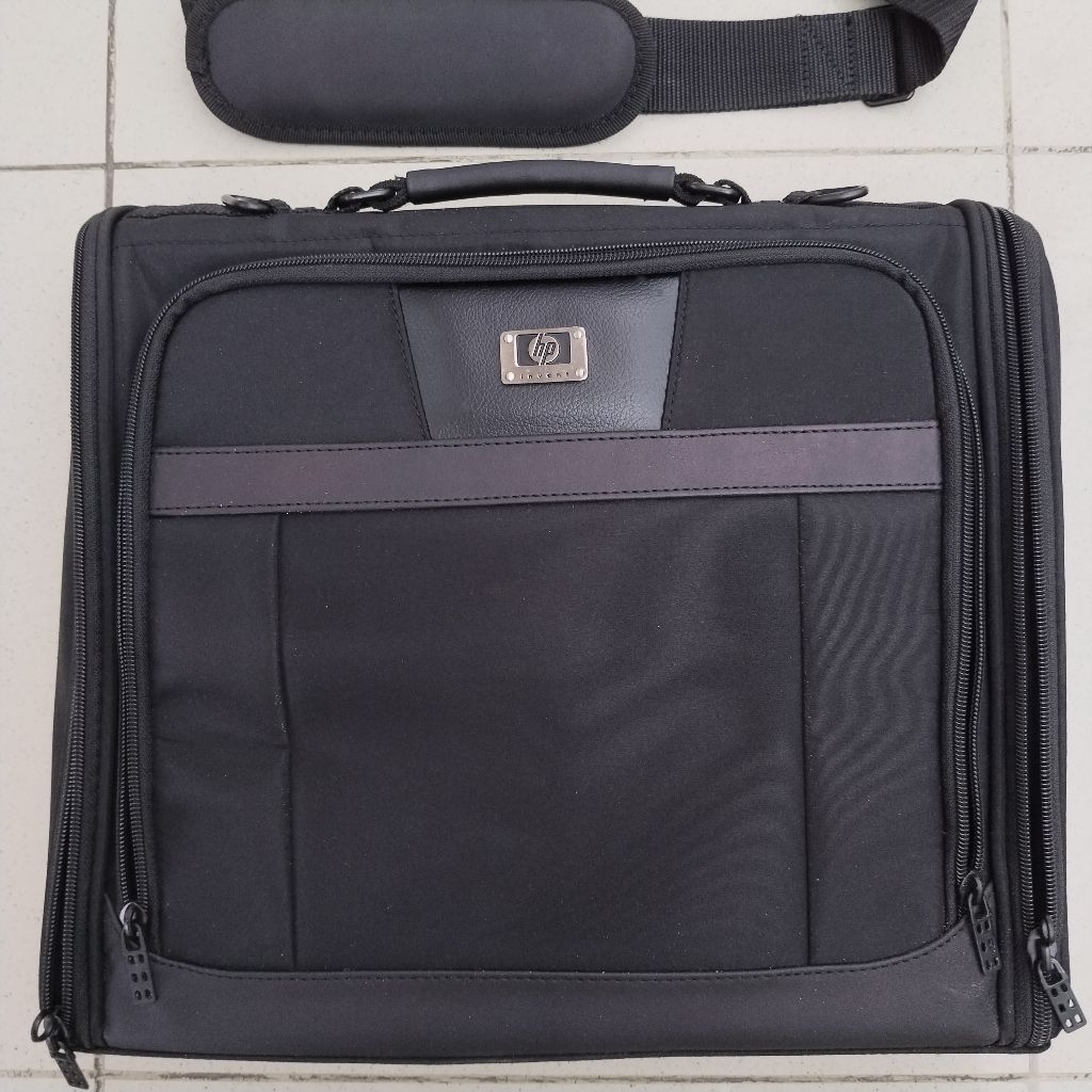 [Preloved] กระเป๋าแล็ปท็อป HP 14 นิ้วของแท้