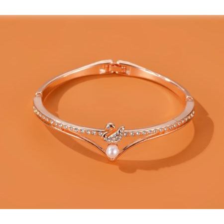 BS - SWAN C18 TITANIUM ENERGY MAGNETIC JEWELRY SWAN BRACELET ANTI-RUST GOLD DIAMOND PENDANT แฟชั่นอุ