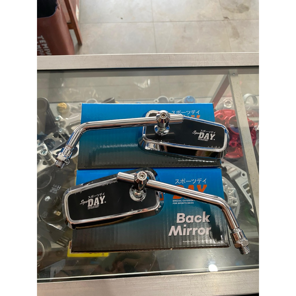 H2C DAY MODEL MIRROR