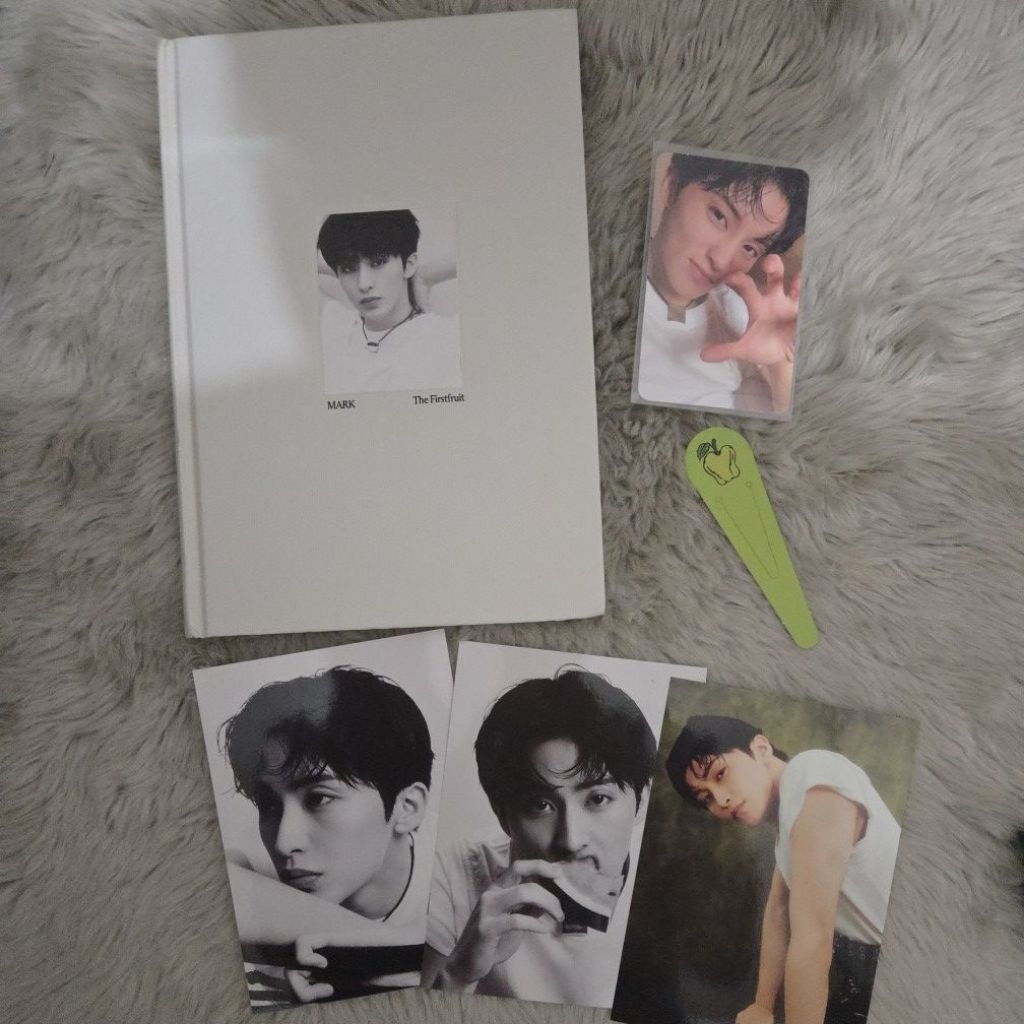 MARK 1ST ALBUM FIRSTFRUIT PHOTOBOOK MARK VERSION