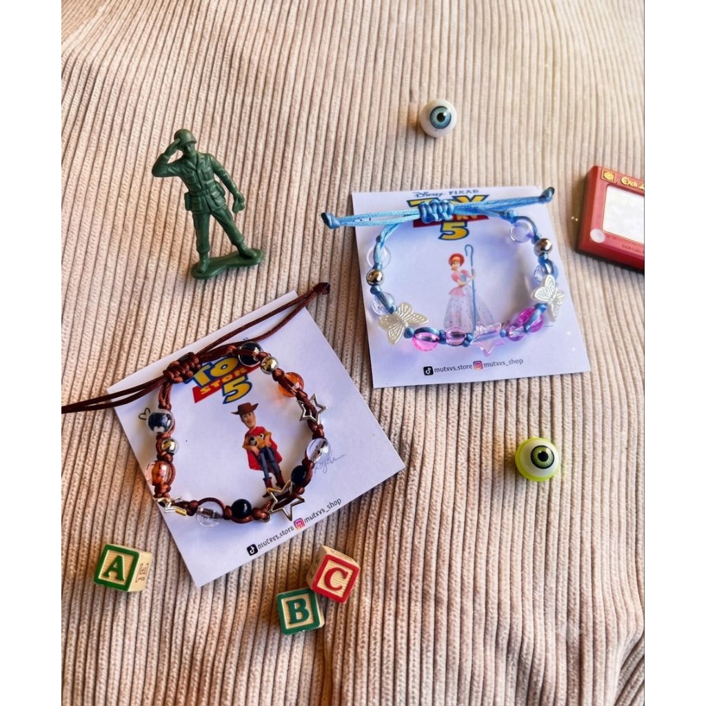 Toy Story Soulmate Bracelet แถมกล่องและสติ๊กเกอร์ - น้ําเงิน&น้ําตาล