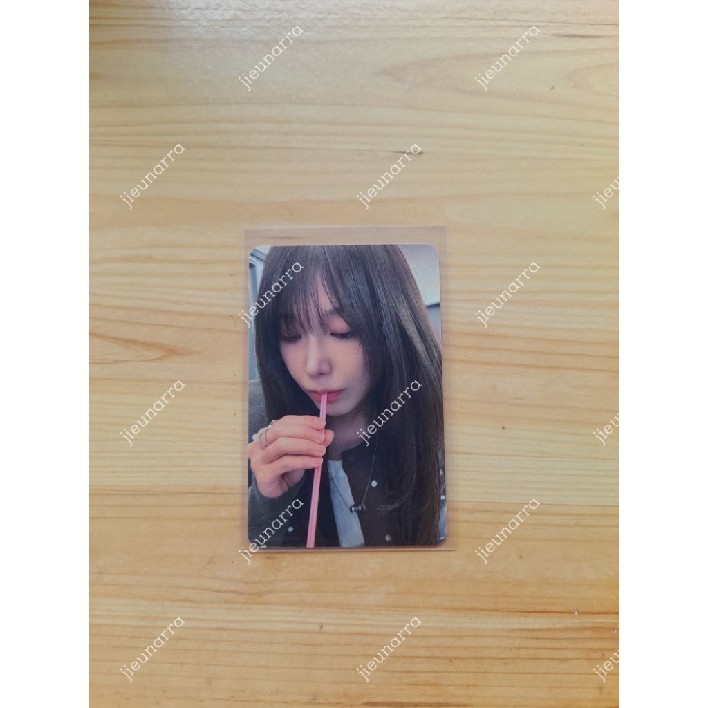 Jeong Eunji Apink Official Photocard - PC Special Drink Offline Cafe Apple Music RE : LOVE