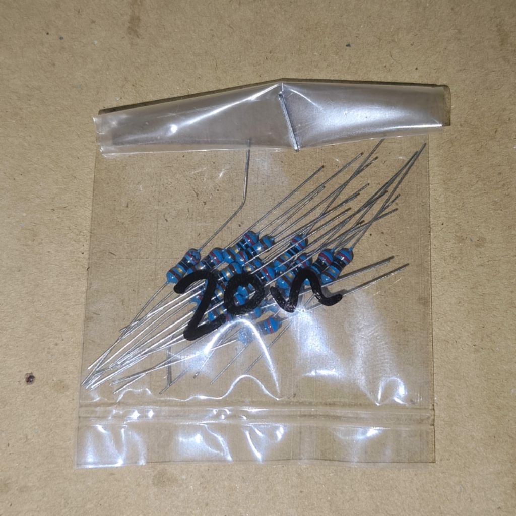 R 20 Ohm 0.25W 1 เปอร์เซ็นต์ตัวต้านทานฟิล์มโลหะ 20Ohm 20R R MetalFilm 0.25 วัตต์ 20 ชิ้น