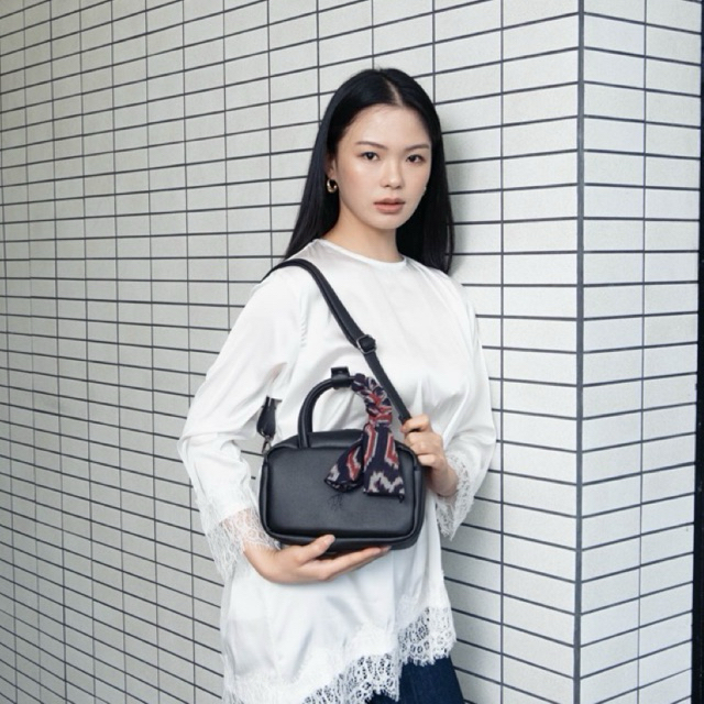 JENNA MINI SLINGBAG*