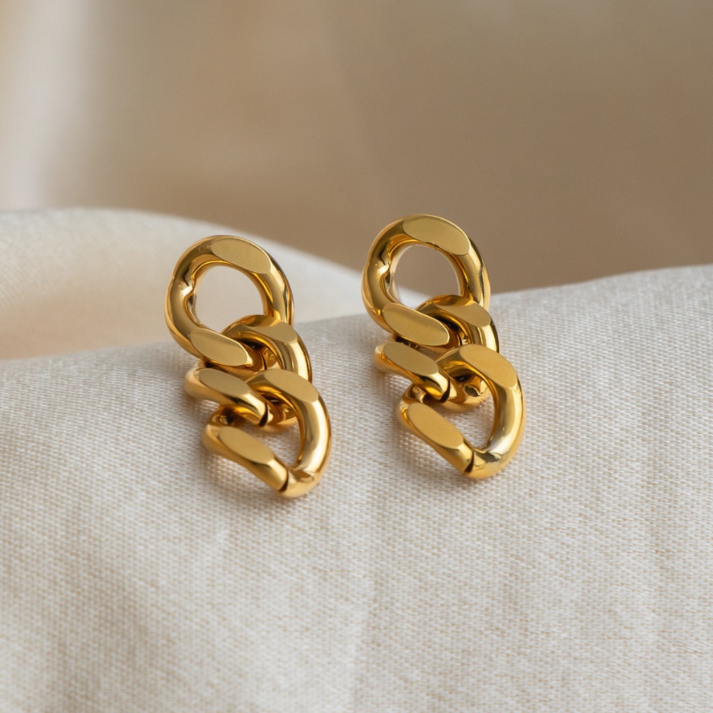 ต่างหูสตั๊ดไทเทเนียม Simple Chain Dangle รุ่น SA-42