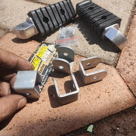 POOTSTEP ยาง MOUNTING IRON (2 ชิ้น) UNIVERSAL / RUBBER MOUNTING IRON BRACKET P