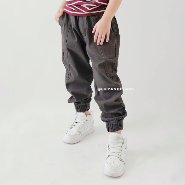 LILY และ CLARK Cool กางเกงจ็อกเกอร์เด็ก Baggy สีเทา CBJ03