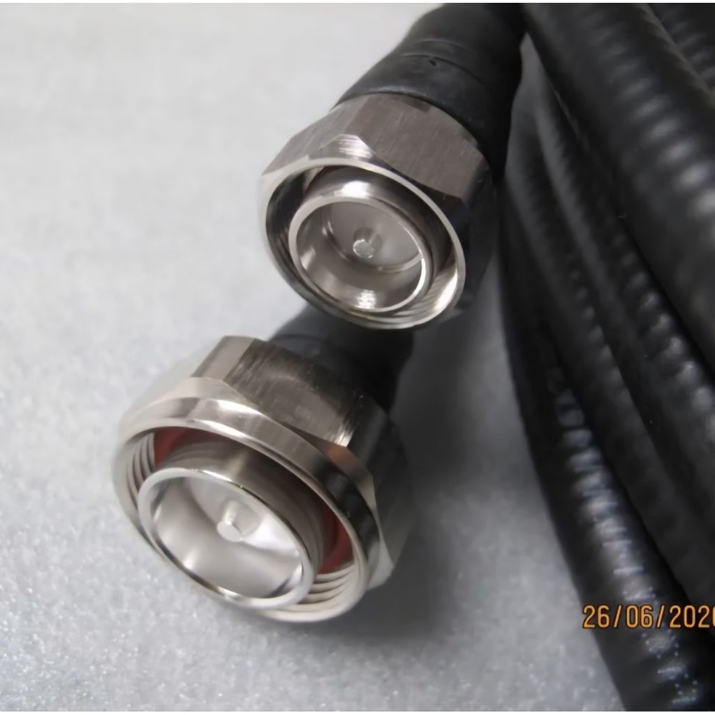 สายจัมเปอร์ RRU huawei 1/2" สายจัมเปอร์ 6 เมตร 04130697 DM4.3-10M-1/2S-6 รับประกันคืนเงิน 100% คําอว