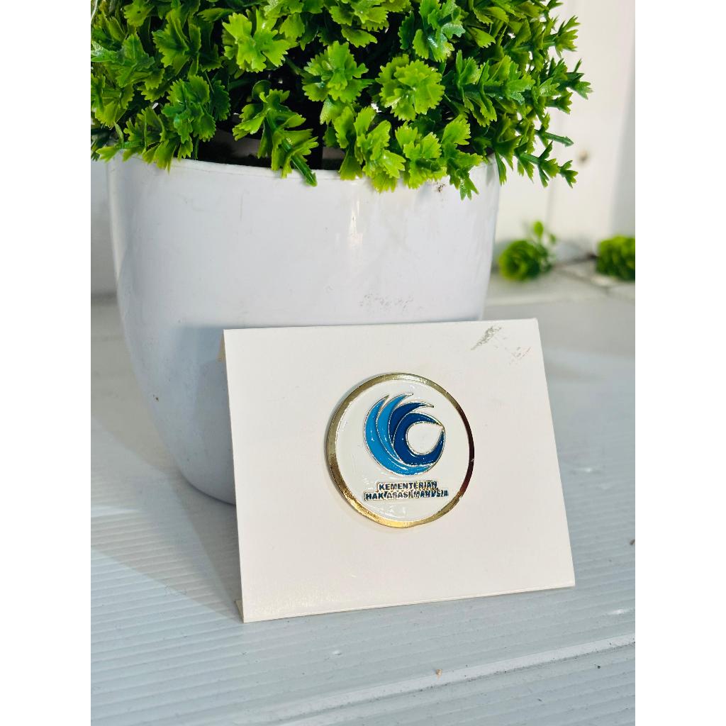 HUMAN RIGHTS PIN / HUMAN RIGHTS ผลิตในโลหะคุณภาพสูง