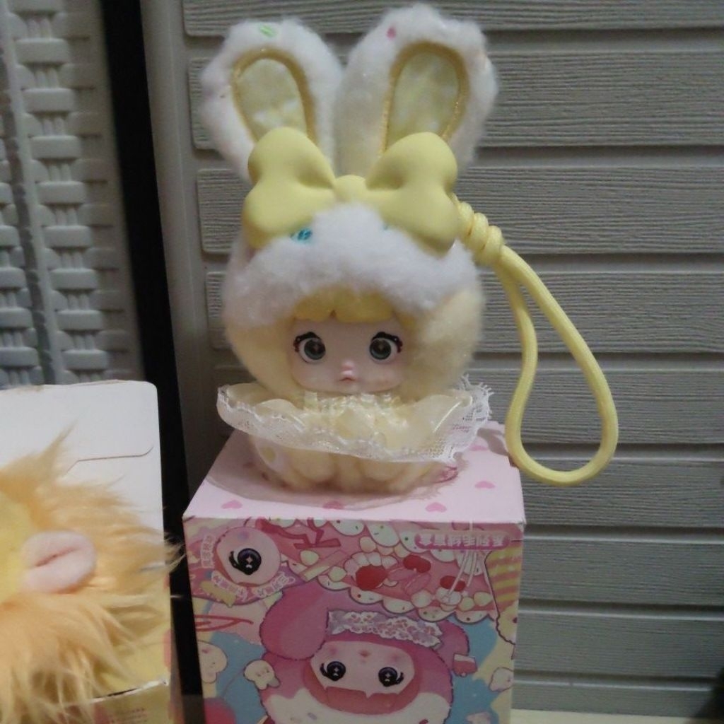 Nommi v8 สีเหลือง***