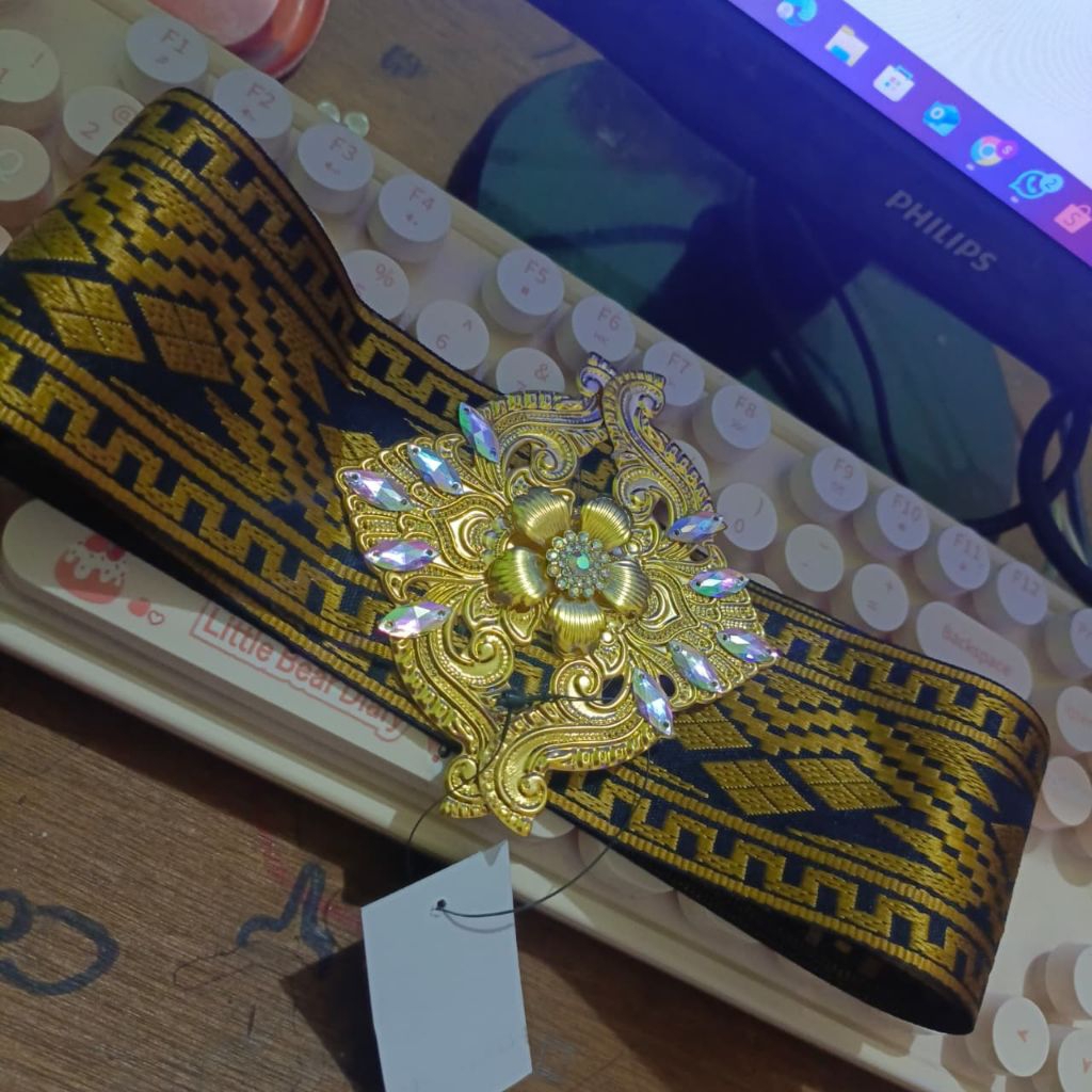 [UB001] Obi Kebaya แกะสลัก Balinese