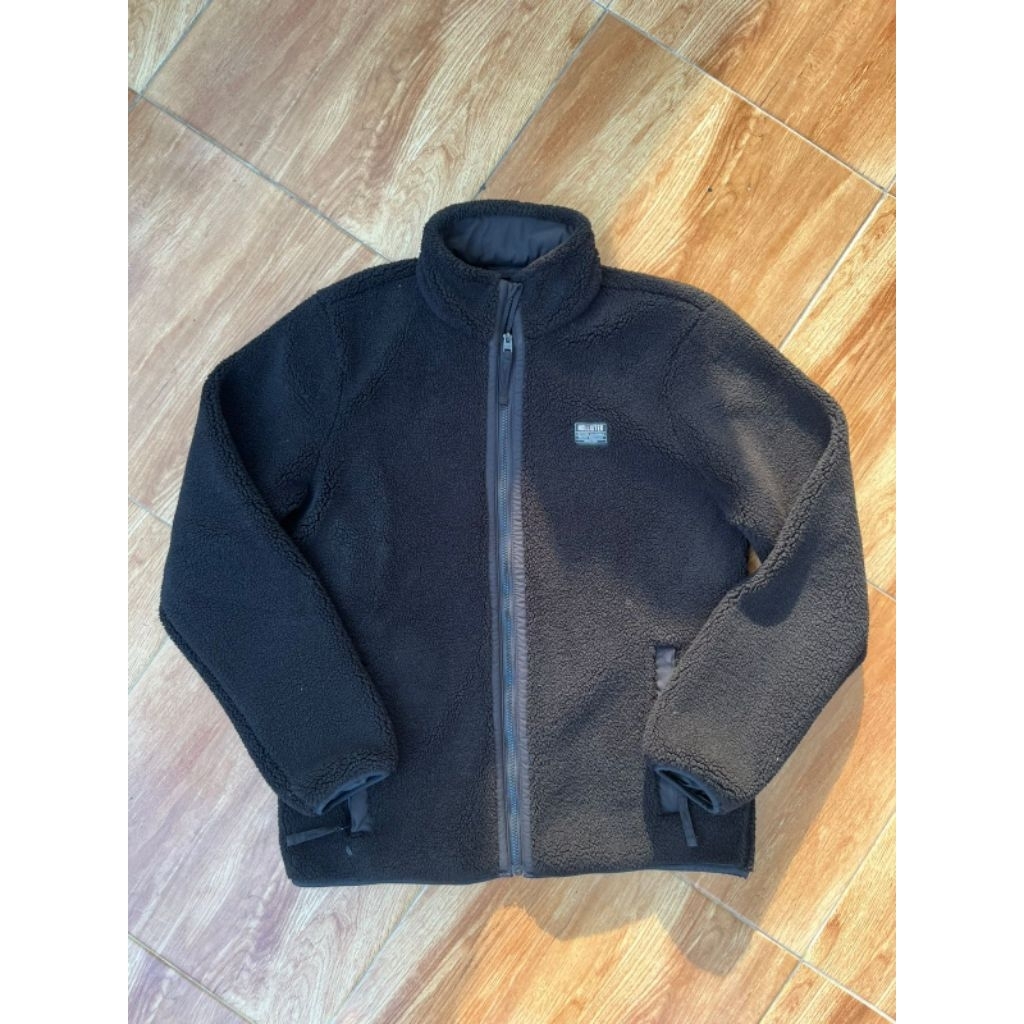 เสื้อแจ็คเก็ต HOLLISTER Sherpa