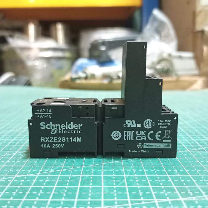 ซ็อกเก็ต SCHNEIDER RXZE2S114M 14 พิน