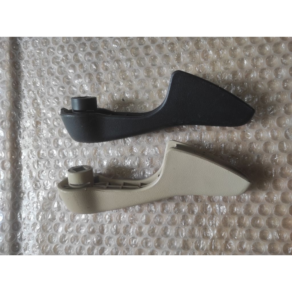ORIGINAL XPANDER CENTER SEAT HANDLE SETTING