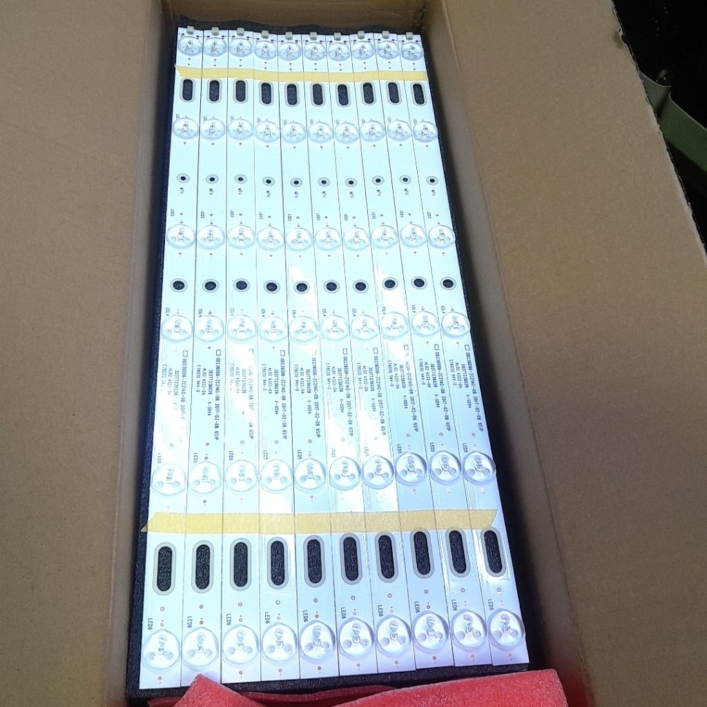 6-eye 3v polytron 24inc แบ็คไลท์ทีวี polytron 6 led 3v 1 ชิ้น