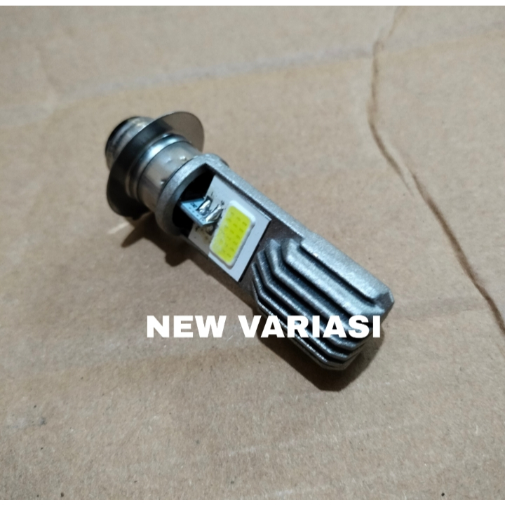 AC DC ไฟ Led ด้านหน้า H6 ซ็อกเก็ต 2 ด้านเป็ดอัตโนมัติ Universal รุ่น m2b h6 fin