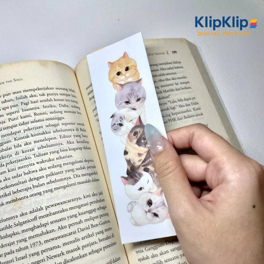 Luci Aesthetic Cat Bookmark 5x15 ซม. พิมพ์ 1 ด้าน 1 ชุด 4 ชิ้น - H3D